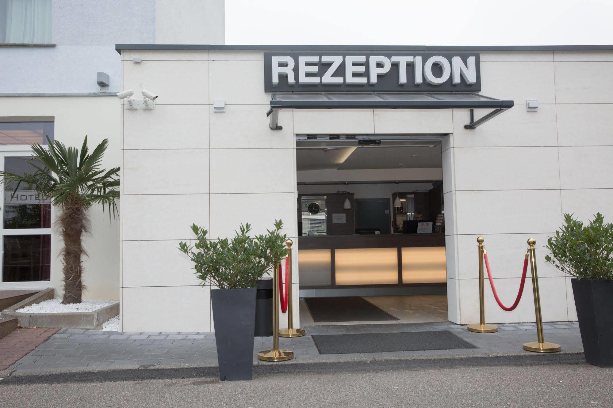 Goethe Hotel Messe By Trip Inn Frankfurt am Main Exterior foto